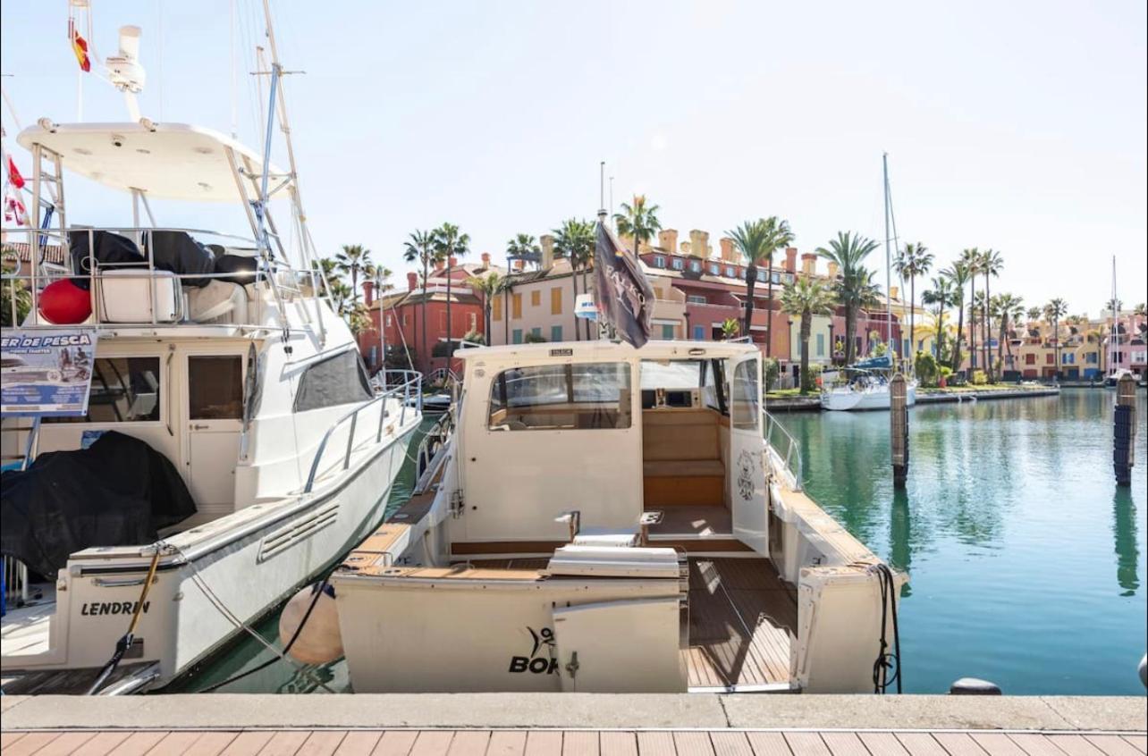 Barco Americano Sotogrande Torreguadiaro Exterior photo